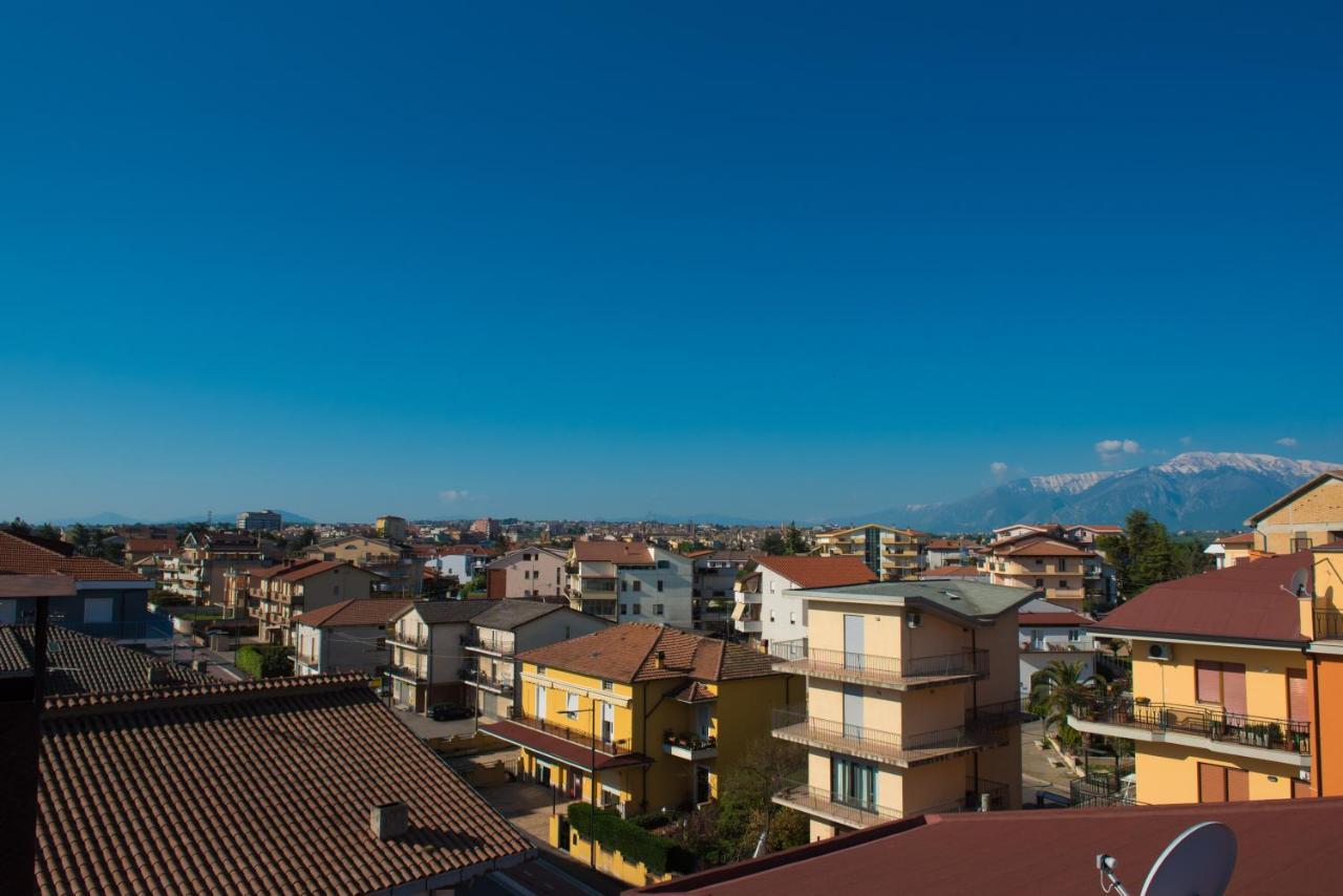 via del mare Lanciano Exterior foto